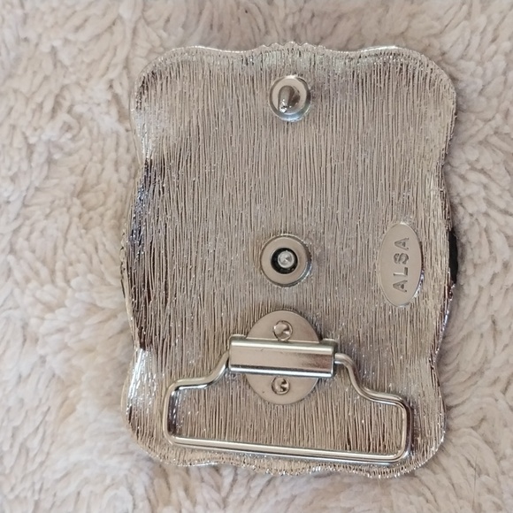 New belt buckles with a rotating centerpiece. Made in Mexico. - Picture 4 of 4